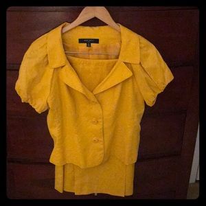 Nine West Suit/Blazer with skirt